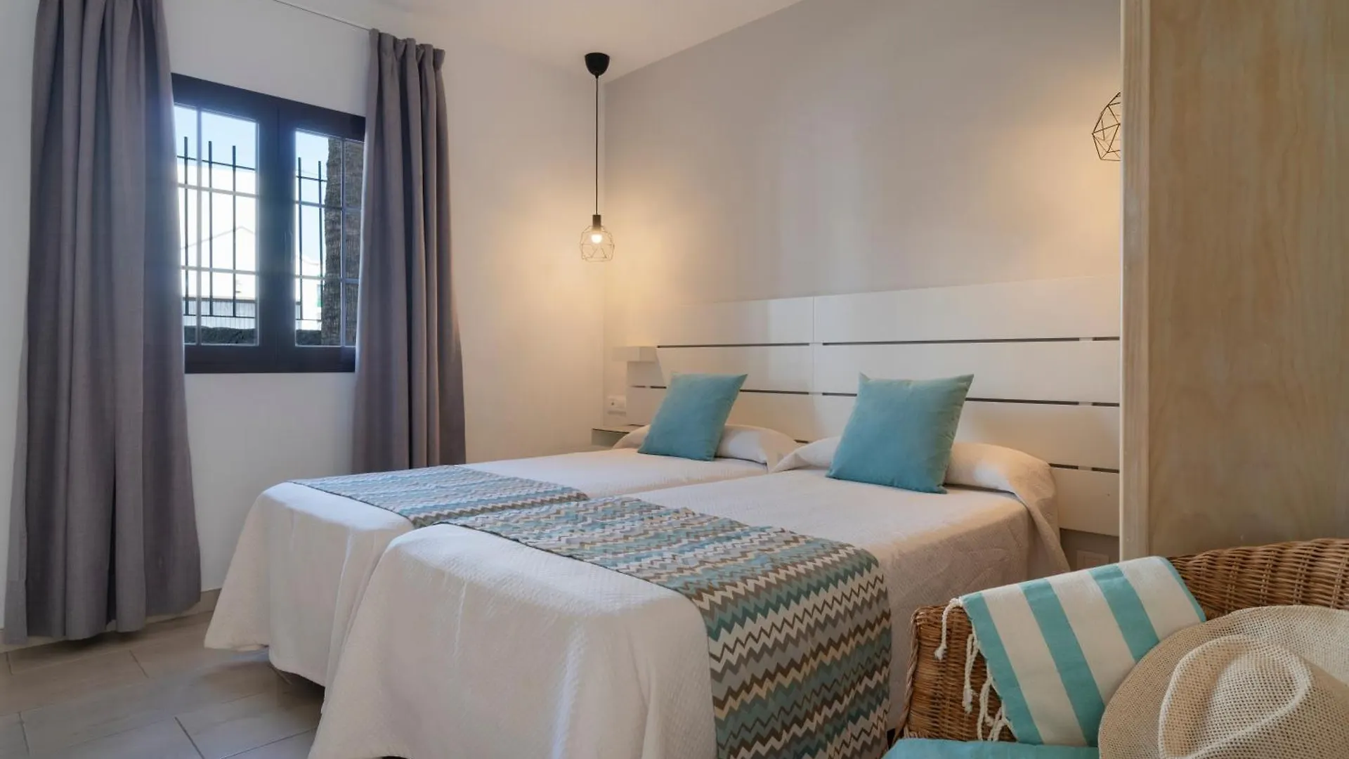 Apartamentos Fayna Puerto del Carmen  0*, Puerto del Carmen (Lanzarote)